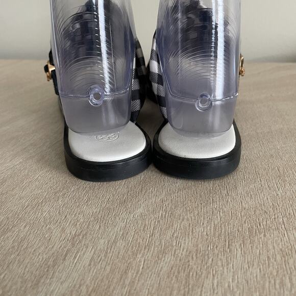 Tory Burch Sandals - Picture 7 of 13